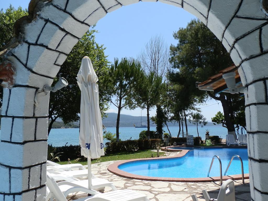 Flisvos Seaside Apartments ลิเกีย ภายนอก รูปภาพ