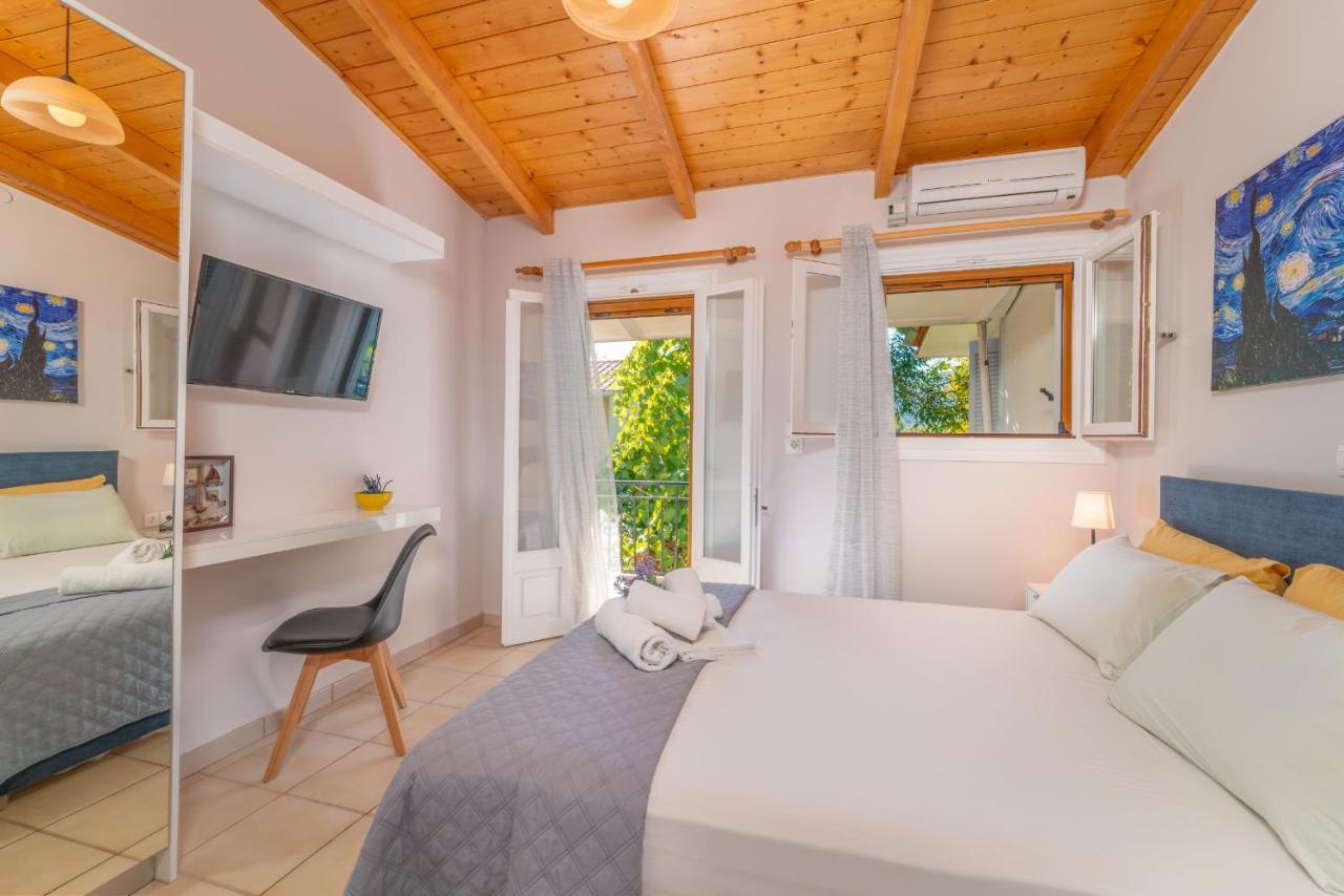 Flisvos Seaside Apartments ลิเกีย ภายนอก รูปภาพ
